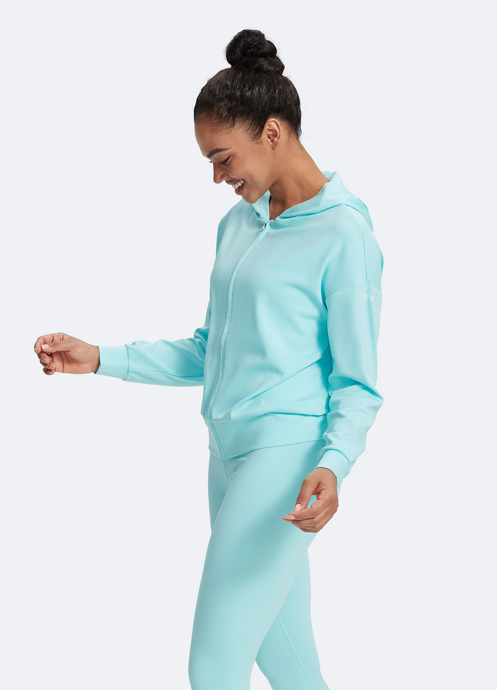 Hoodie im Classic Fit - Slimoa Boutique